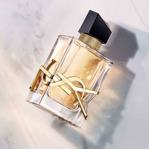 عطر ايف سان لوران ليبر او دو بارفان للنساء 50مل