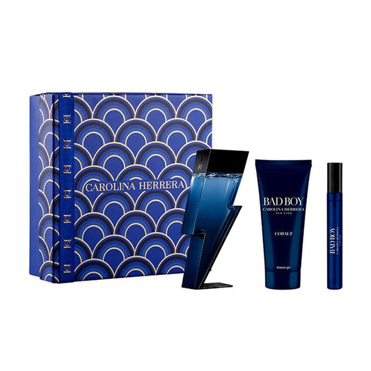طقم كارولينا هيريرا باد بوي كوبالت للرجال او دو بارفان 100مل + ميني ترافيل 10مل + شاور جل 100مل