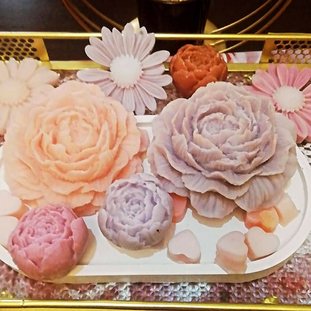 Sherry and Rose Candles Flowers