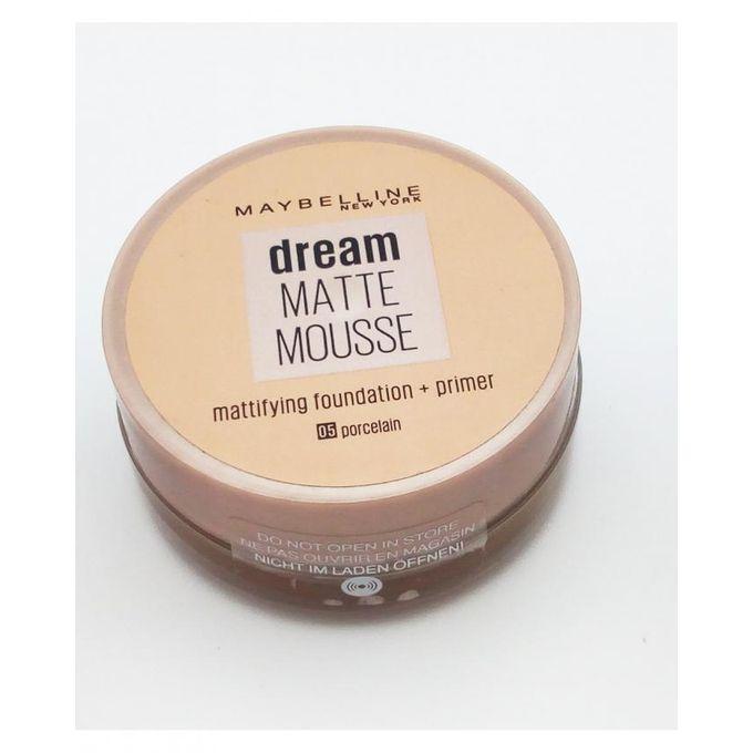 Maybelline New York Dream Matte Mousse Mattifying Foundation + Primer - 05 Porcelain - O2morny.com