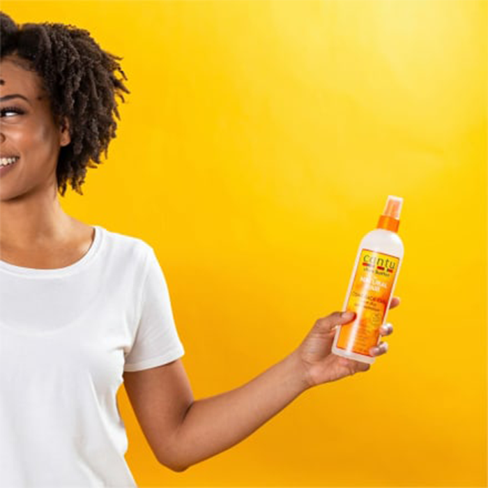 Cantu Shea Butter Comeback Curl Next Day Curl Revitalizer Spray For Natural Hair 355 ml