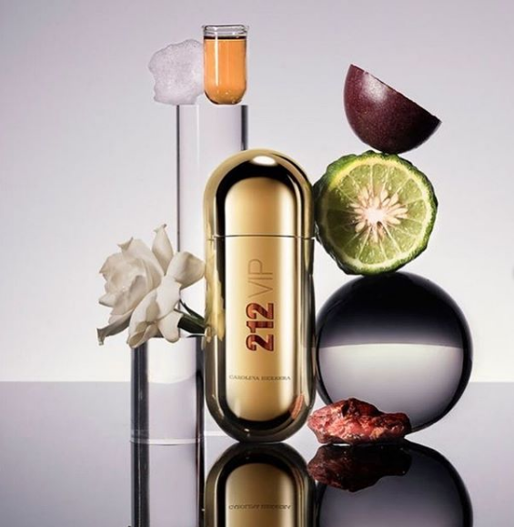 Carolina Herrera 212 VIP Eau De Parfum for Women 80ml - O2morny.com