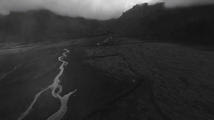 Prada Luna Rossa Carbon Set For Men Eau De Toilette 100ml + Mini Travel 10ml + Shower Gel 100ml