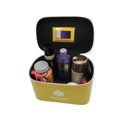 مجموعة من 3 حقائب سفر للمكياج وأدوات الزينة (اصفر)