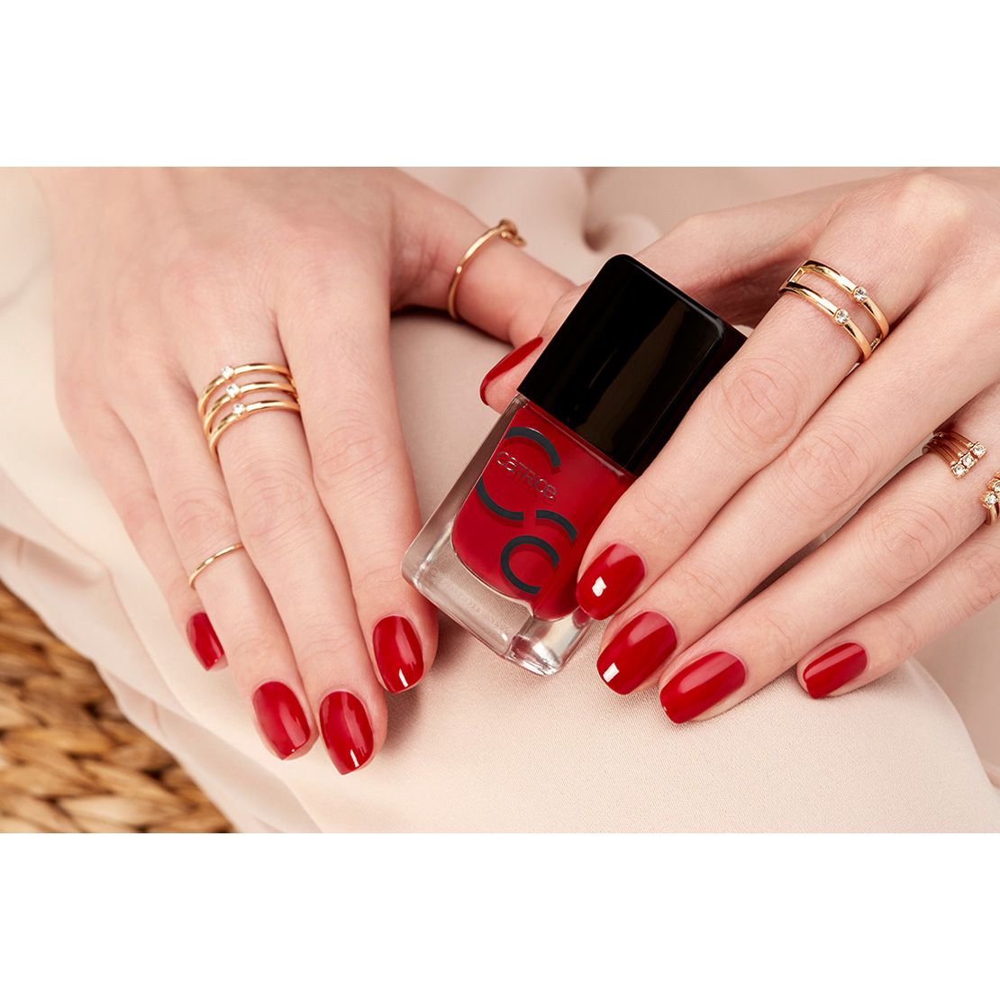 Catrice Iconails Gel Lacquer Nail Polish